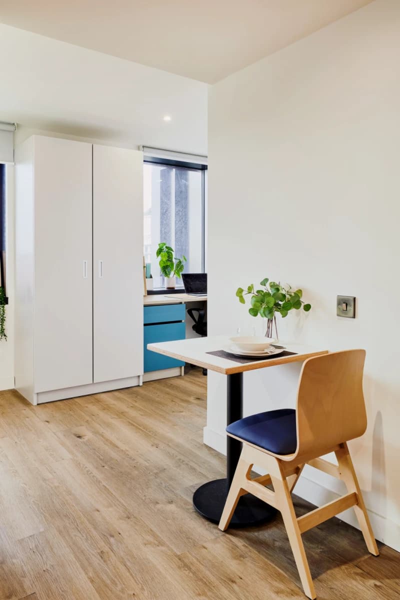 urbanest Battersea image