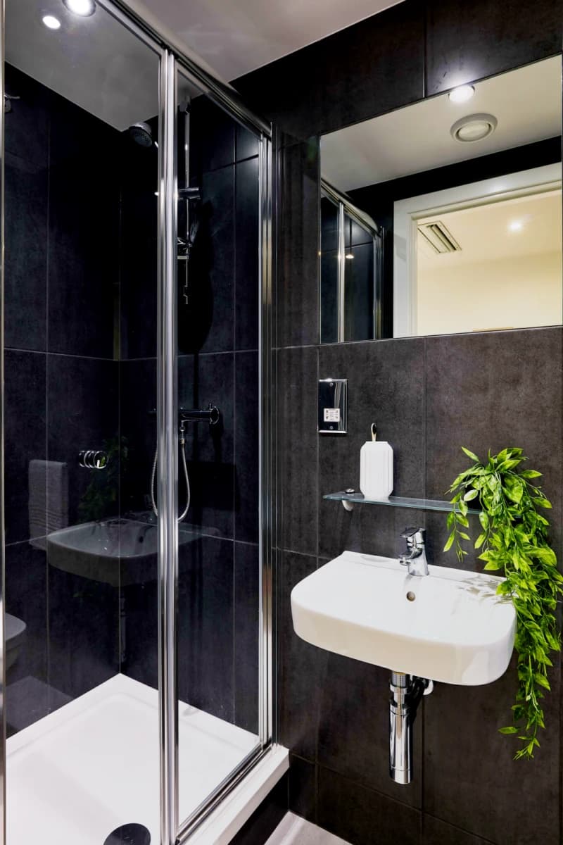 urbanest Battersea image