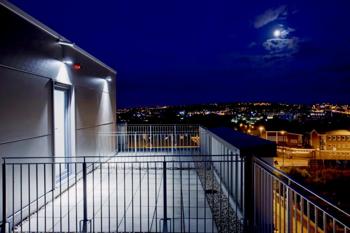 Outdoor Features
