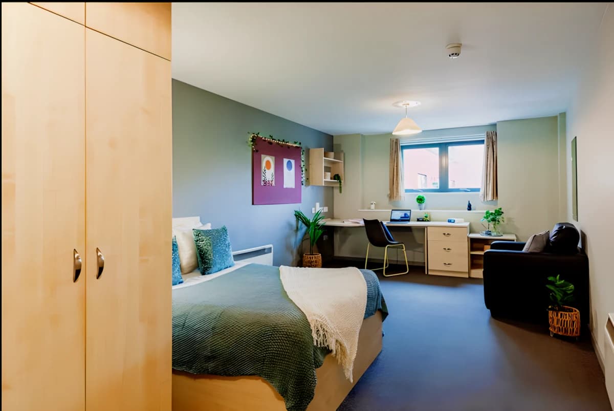 Classic En-Suite Plus