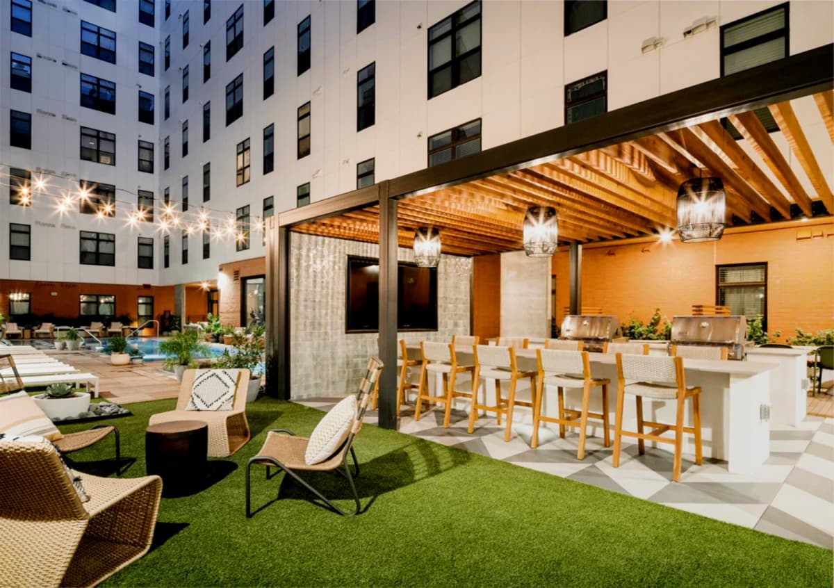 Outdoor Features