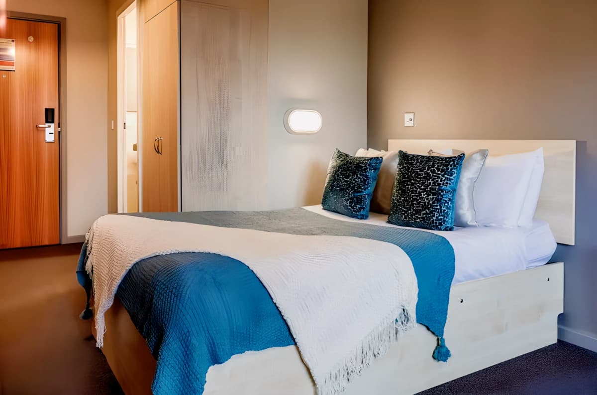 Classic En-Suite Plus