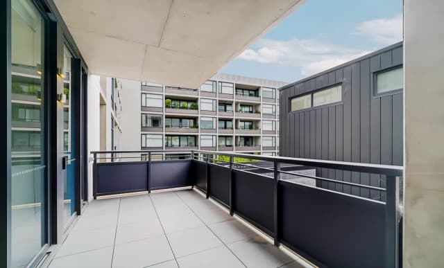 2 bed 2 bath*401A