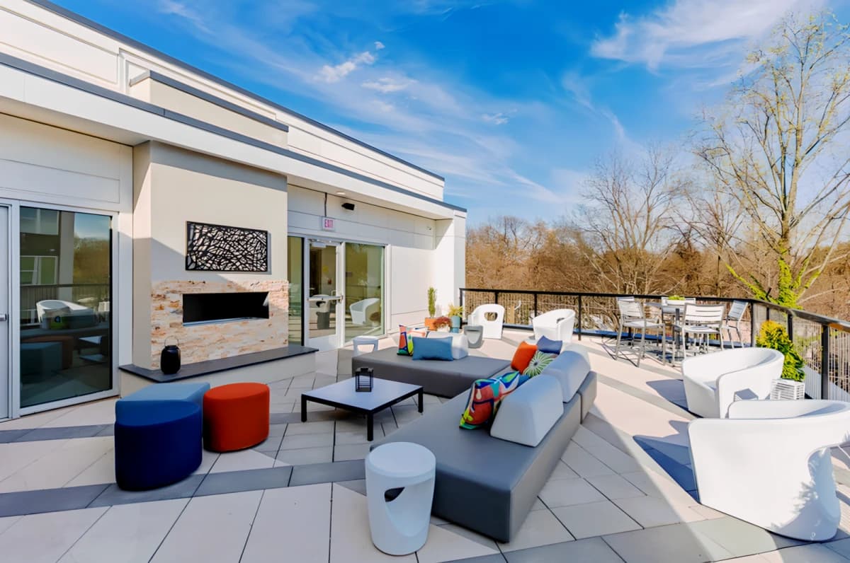 Outdoor Features