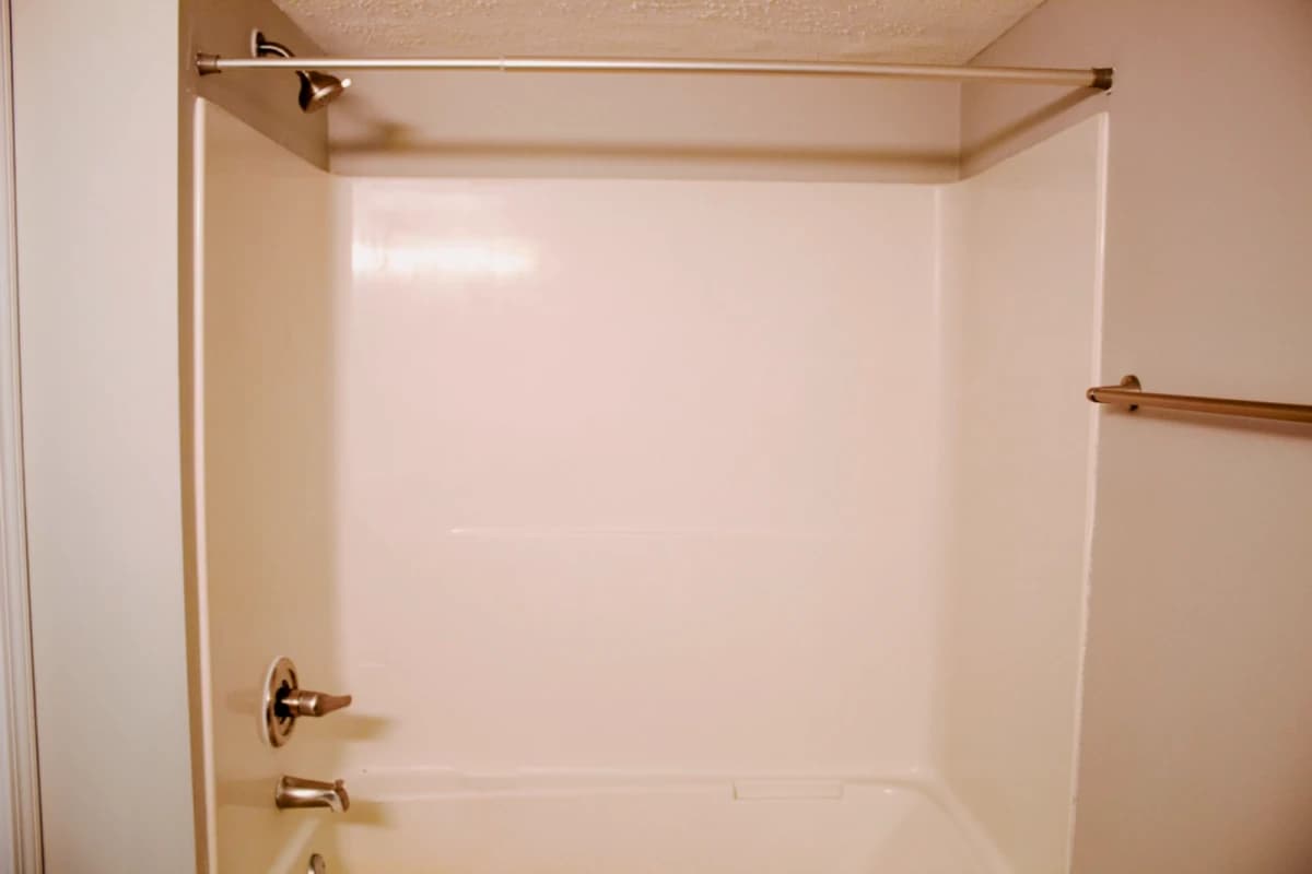 105 S Wright, Champaign, IL 61820 image