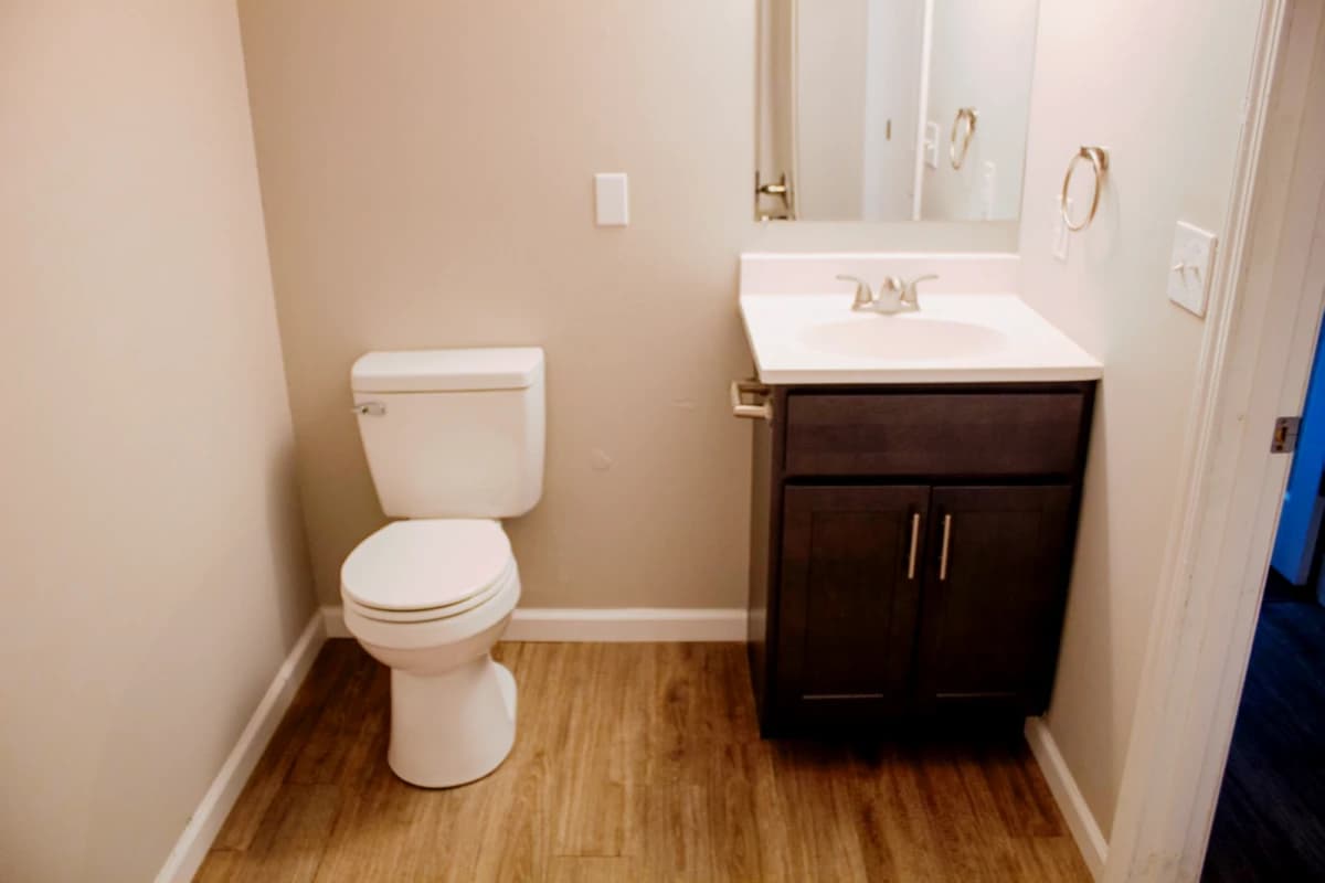 105 S Wright, Champaign, IL 61820 image