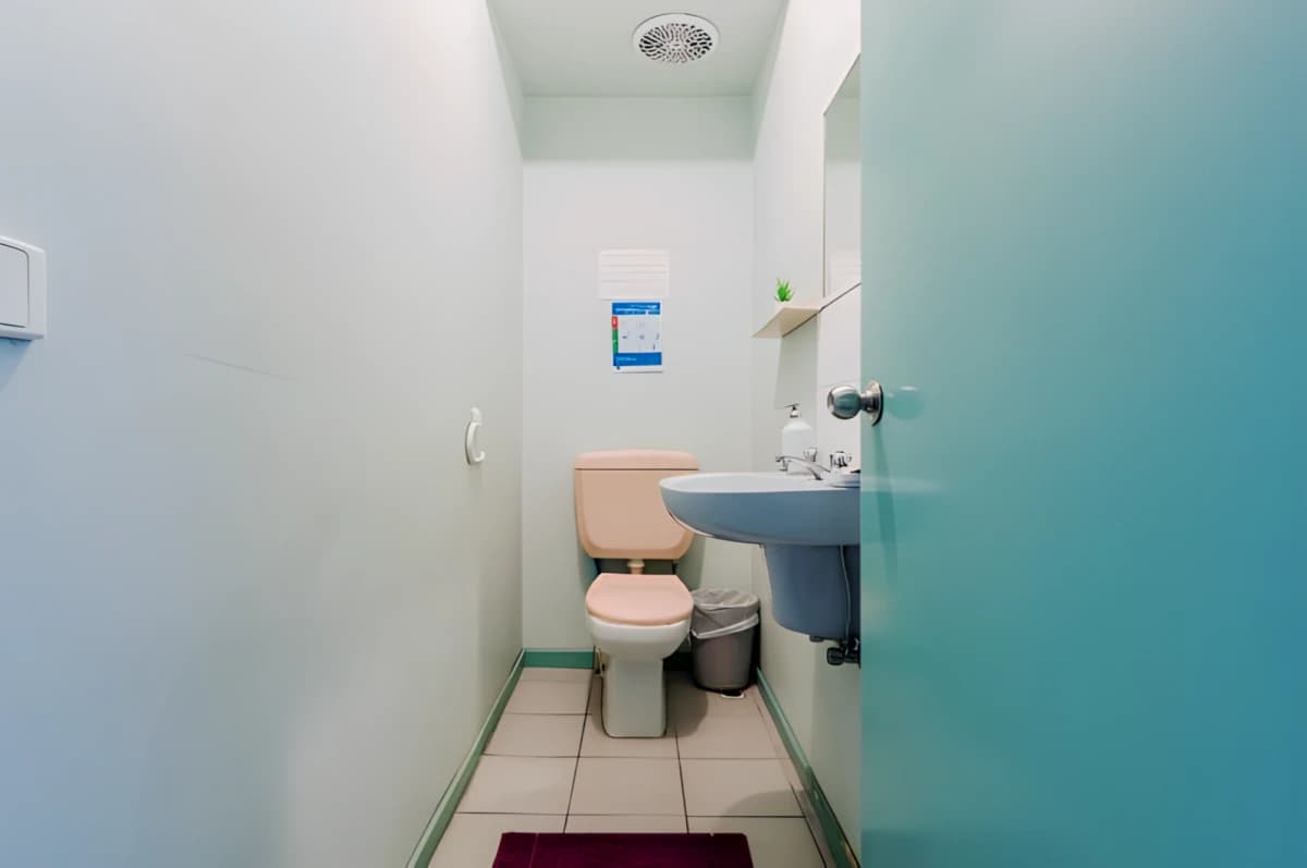 Bouverie Residence image