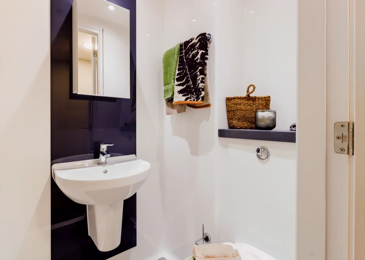 Element Bermondsey image