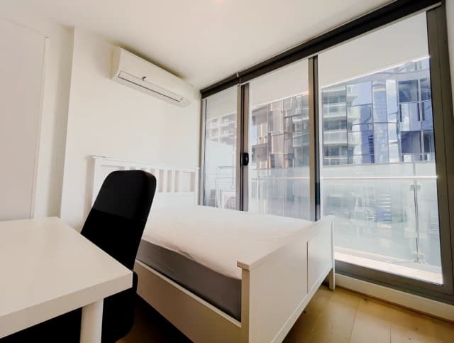 Secondary Bedroom of 3 Bedroom*2602