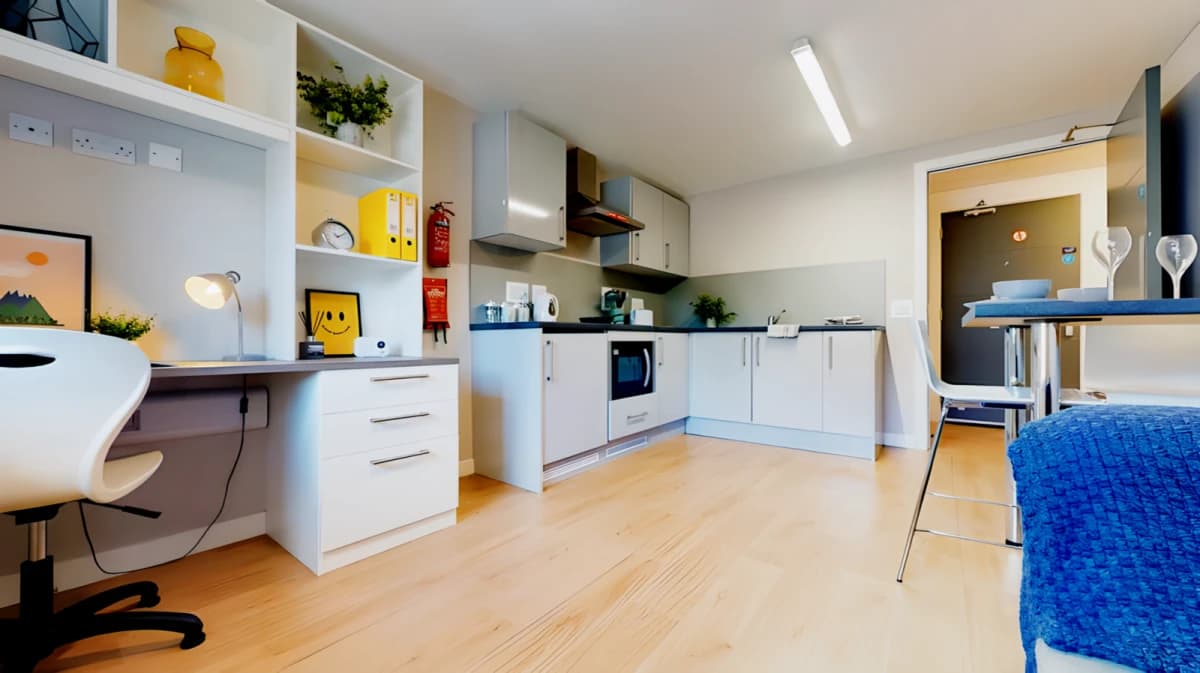 Centro House image