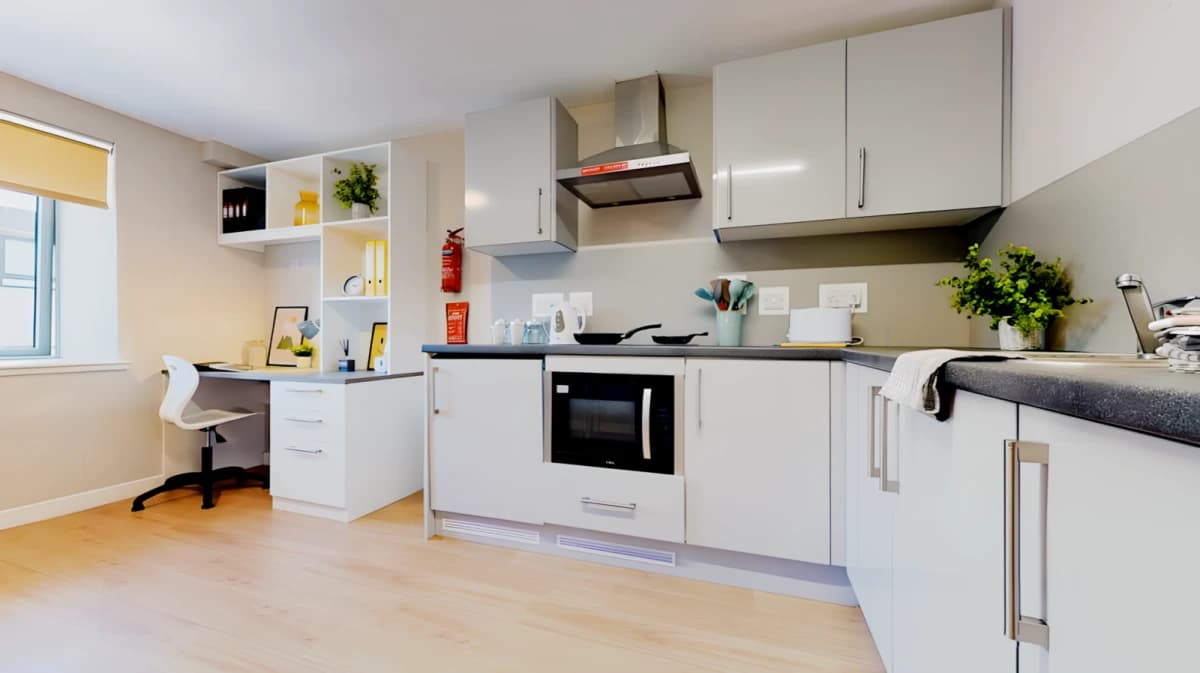 Centro House image