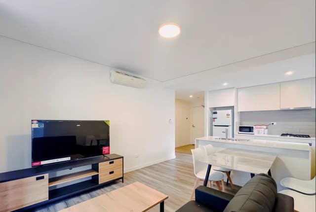 3 bed 2 bath*103 single room