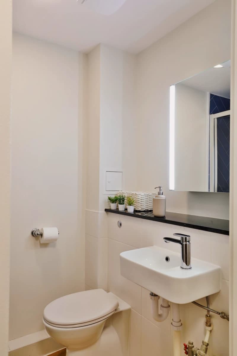 Stonebridge House image