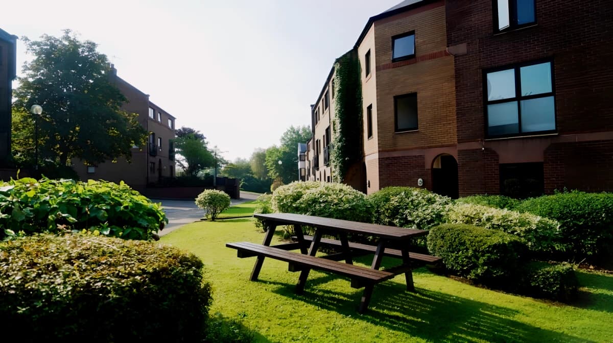 Outdoor Features
