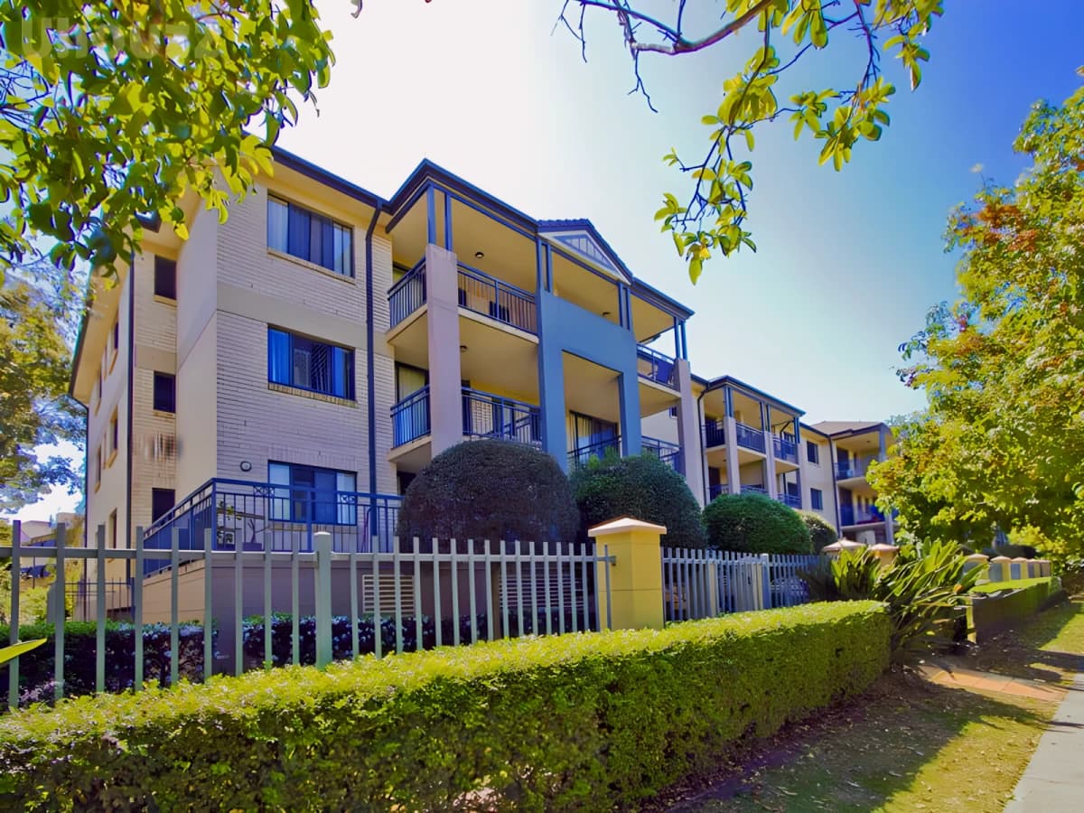 Student Living - The Manors