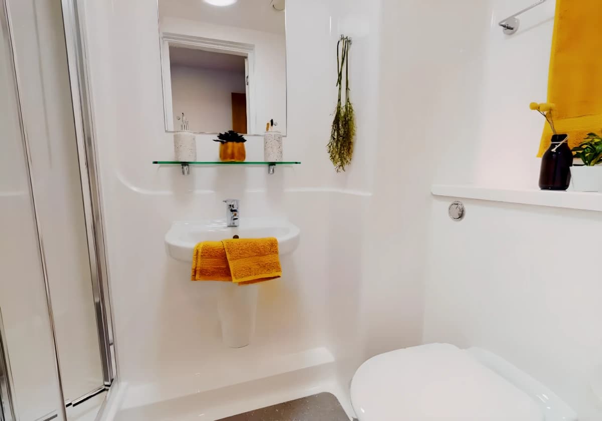 iQ Altus House image