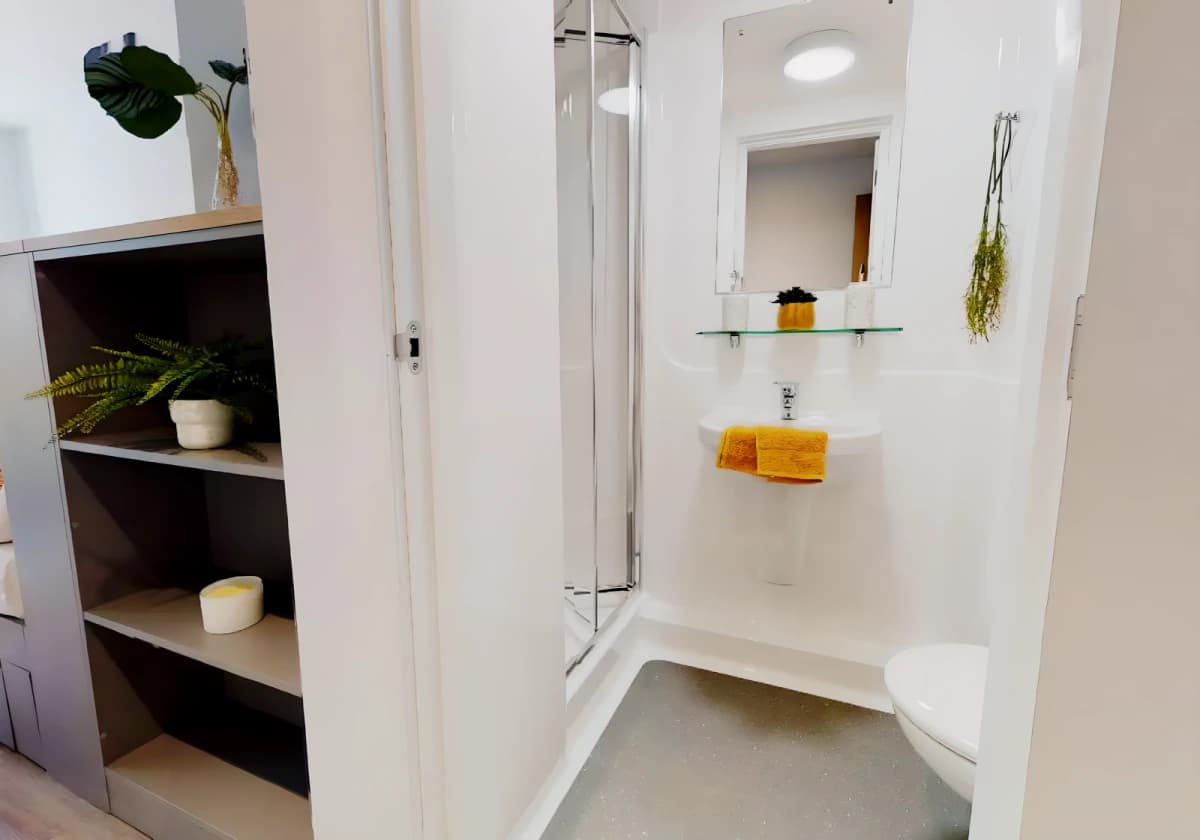 iQ Altus House image