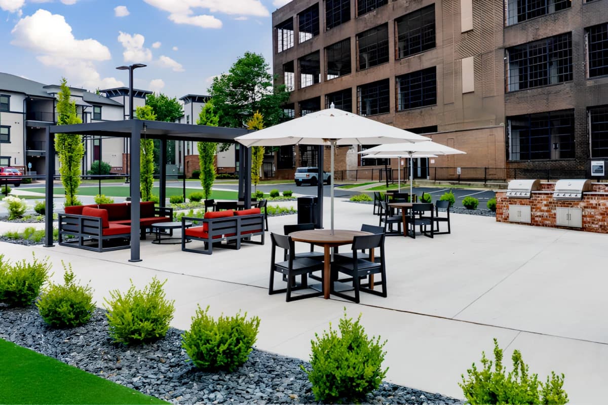 Outdoor Features