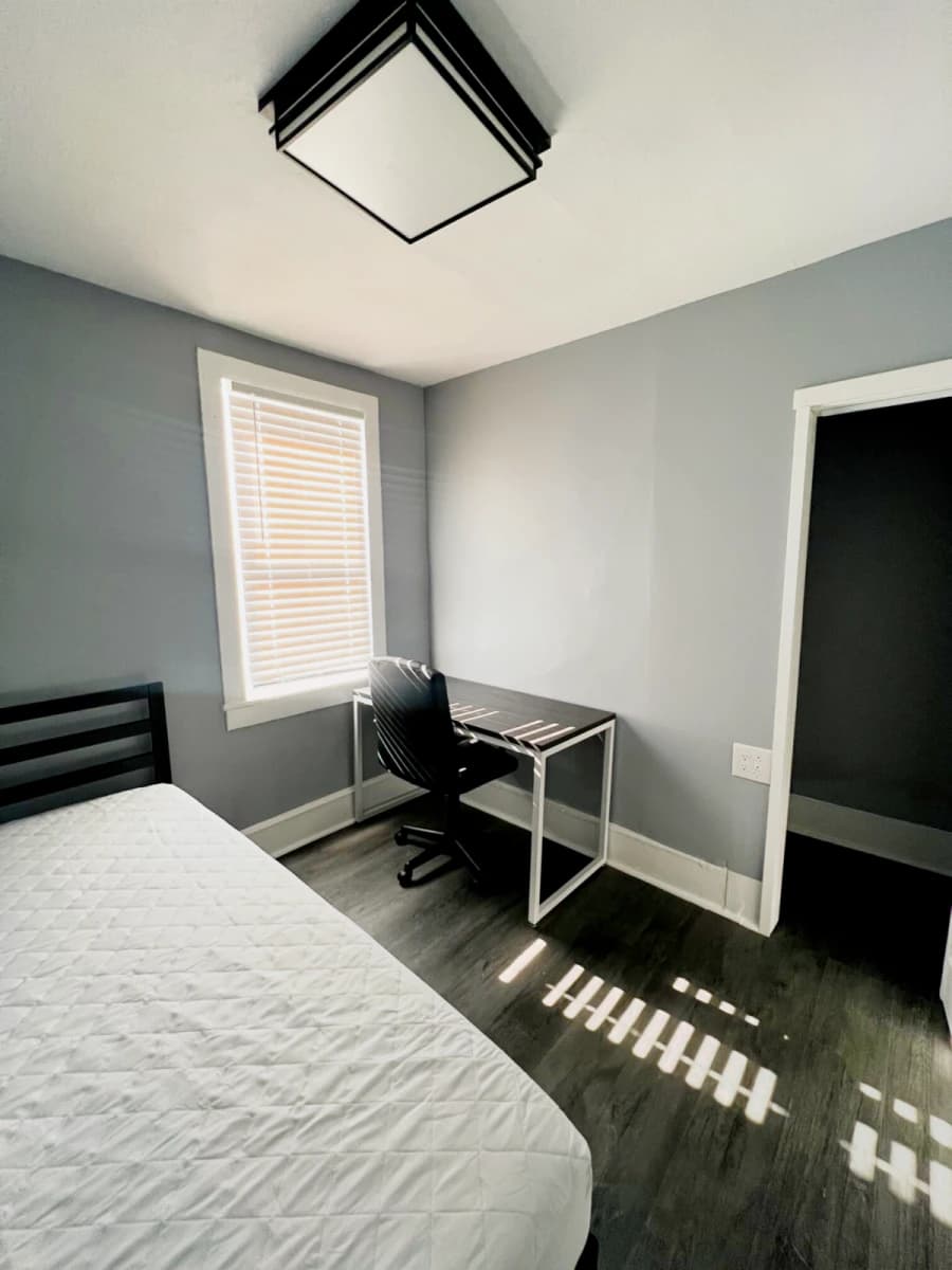 205 Ashworth Pl image