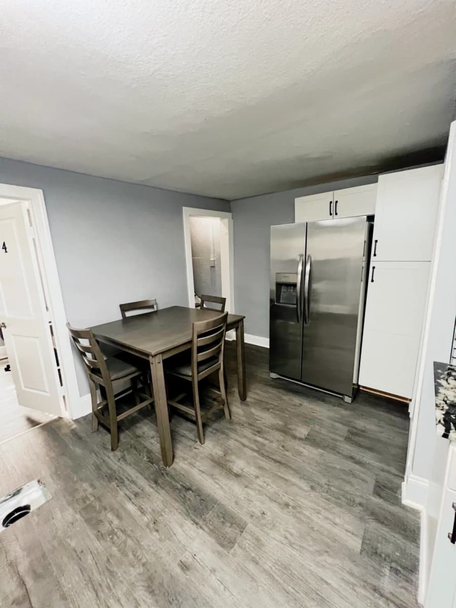 5 Bed 2 Bath