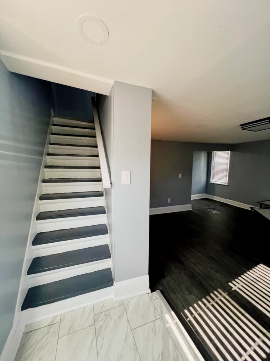 205 Ashworth Pl image
