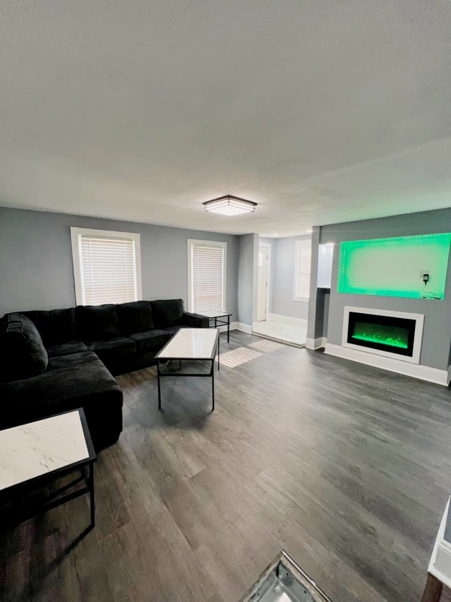205 Ashworth Pl image