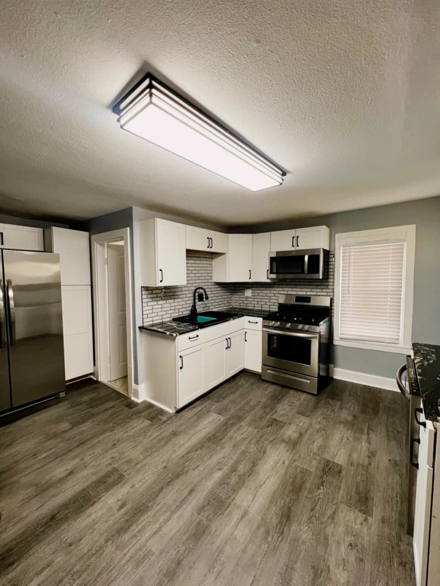5 Bed 2 Bath