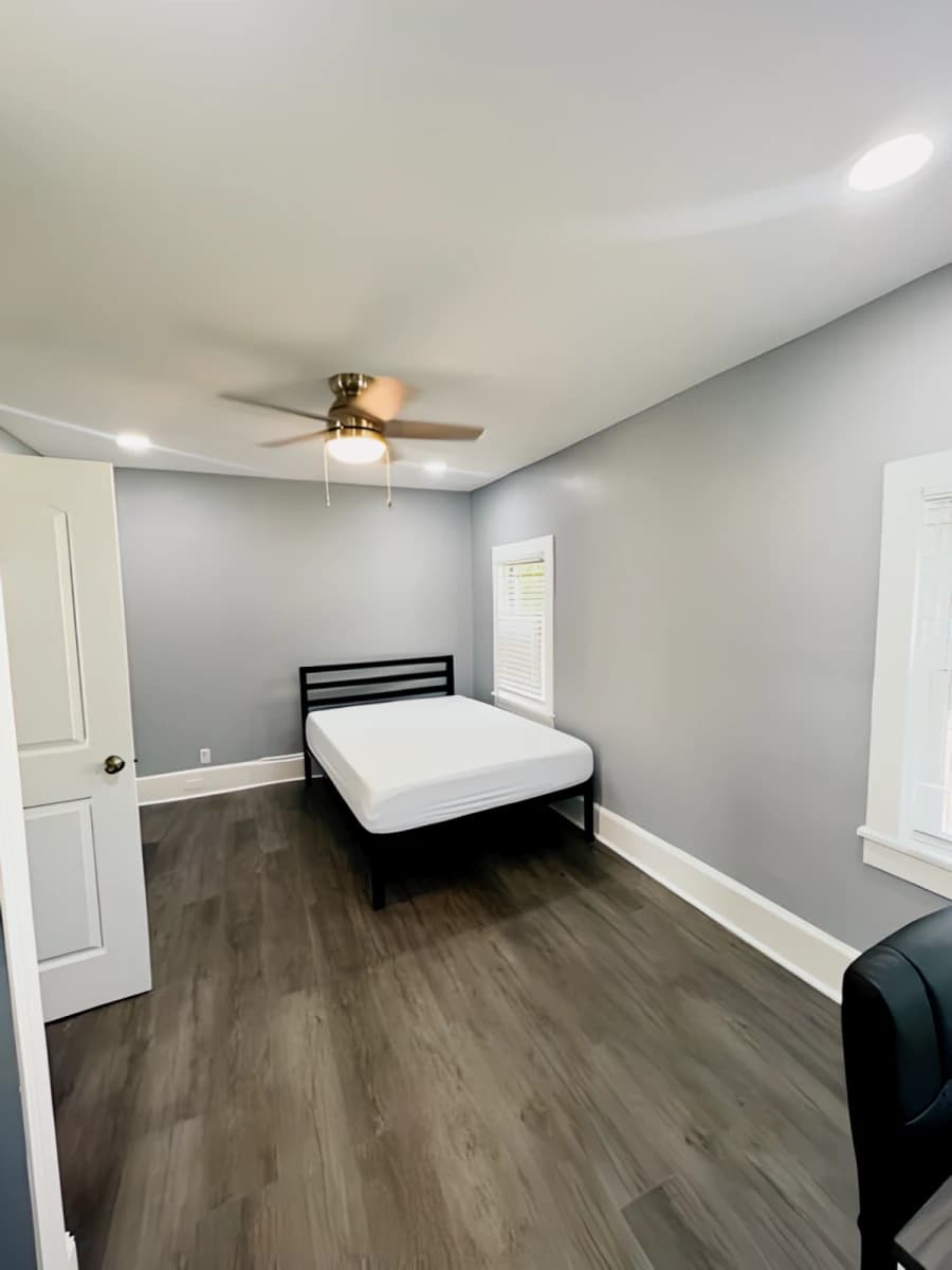 205 Ashworth Pl image