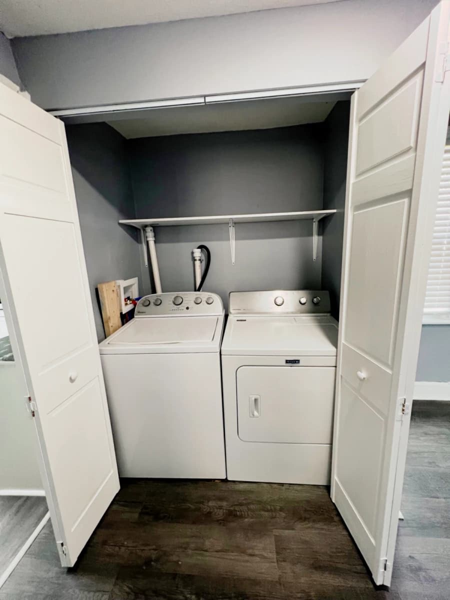 205 Ashworth Pl image