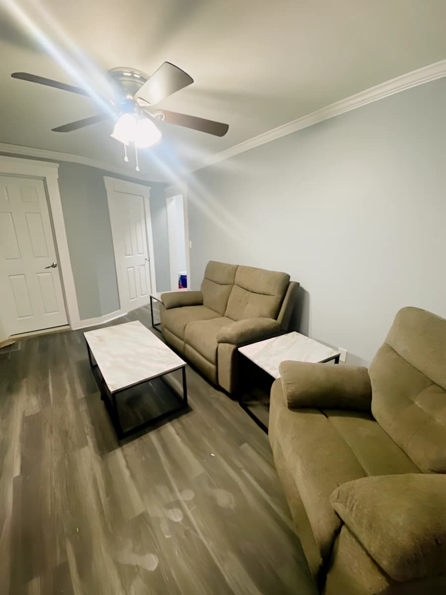 220 Bassett St image