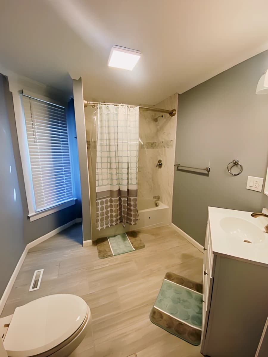 220 Bassett St image