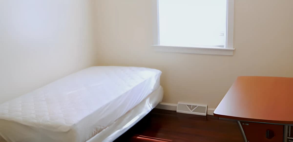 203 Cherry St