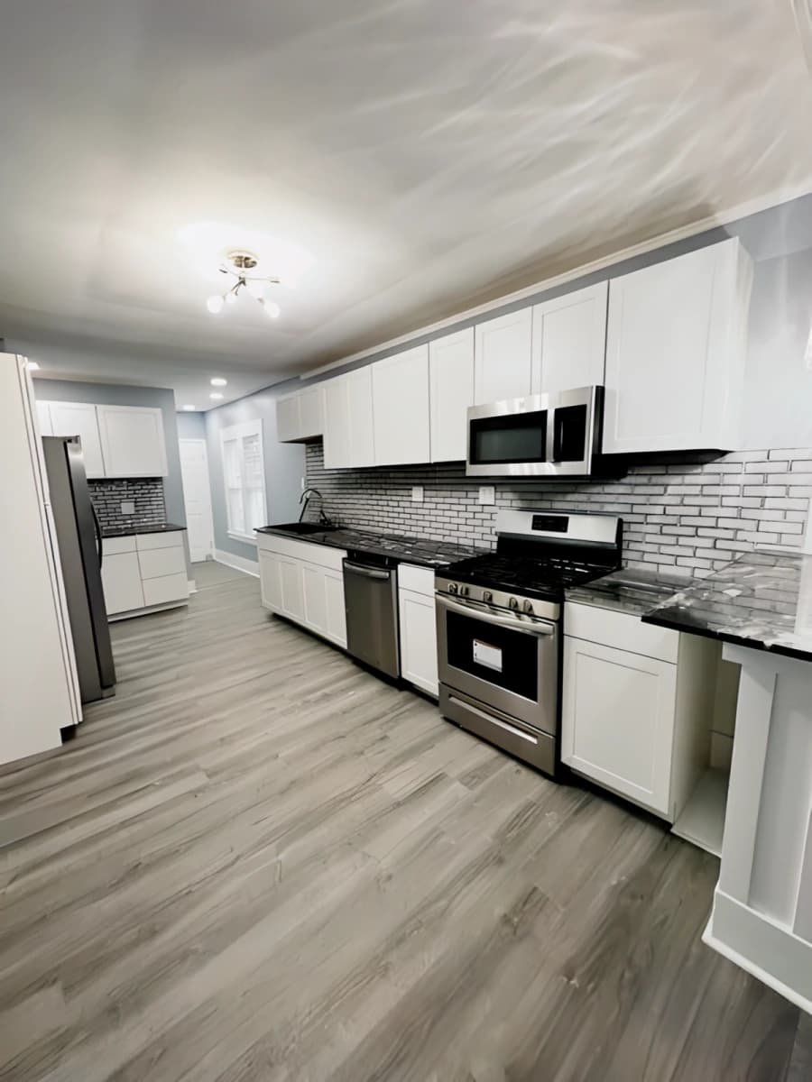3 Bed 2 Bath Apartment 1