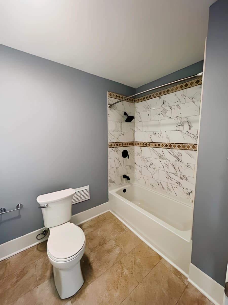 216 Bassett St image