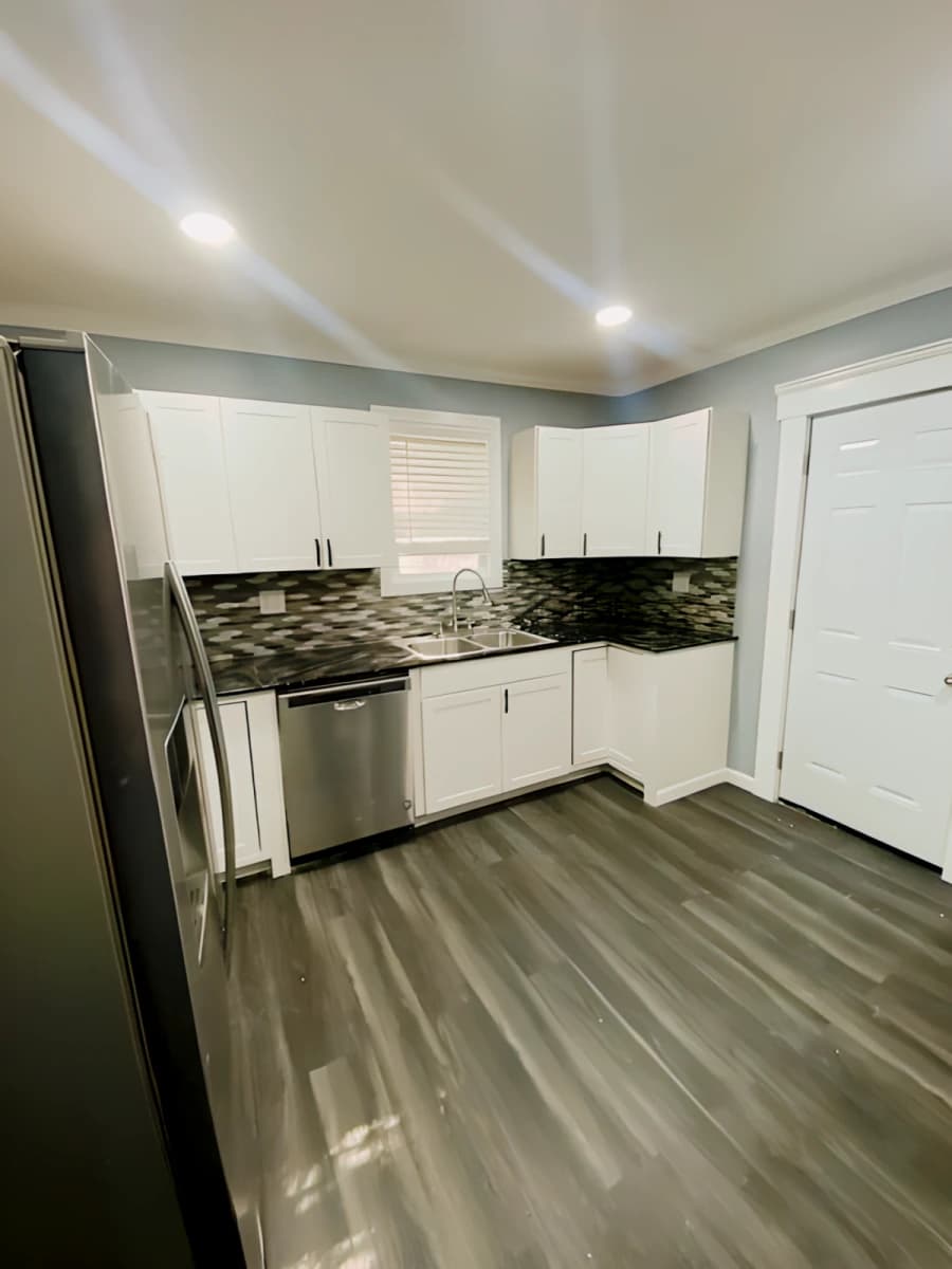 3 Bed 2 Bath Apartment 1