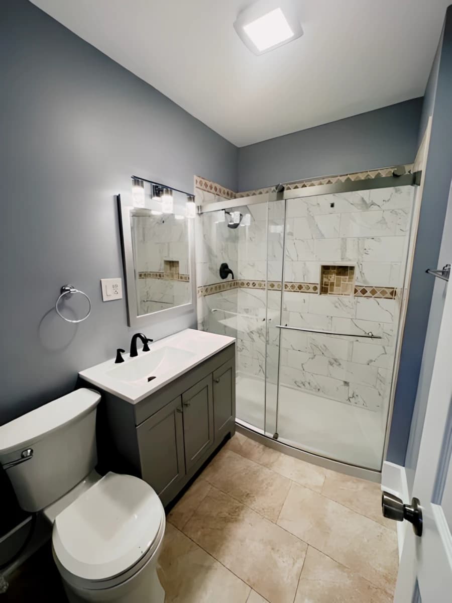 216 Bassett St image