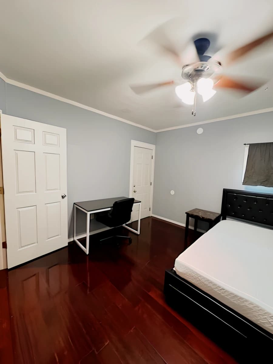 217 Cherry St image