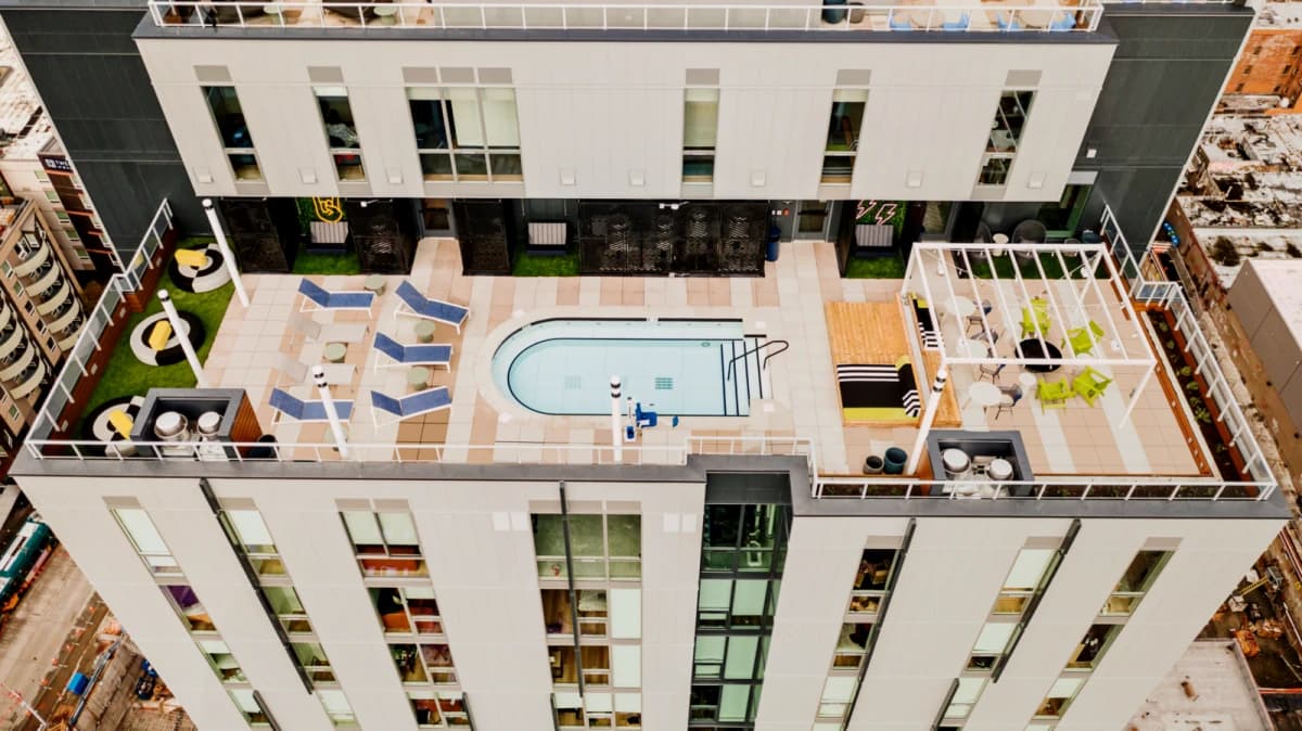 ōLiv Seattle image 3