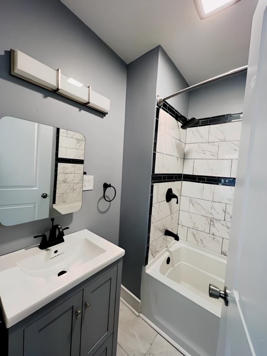 216 Bassett St image