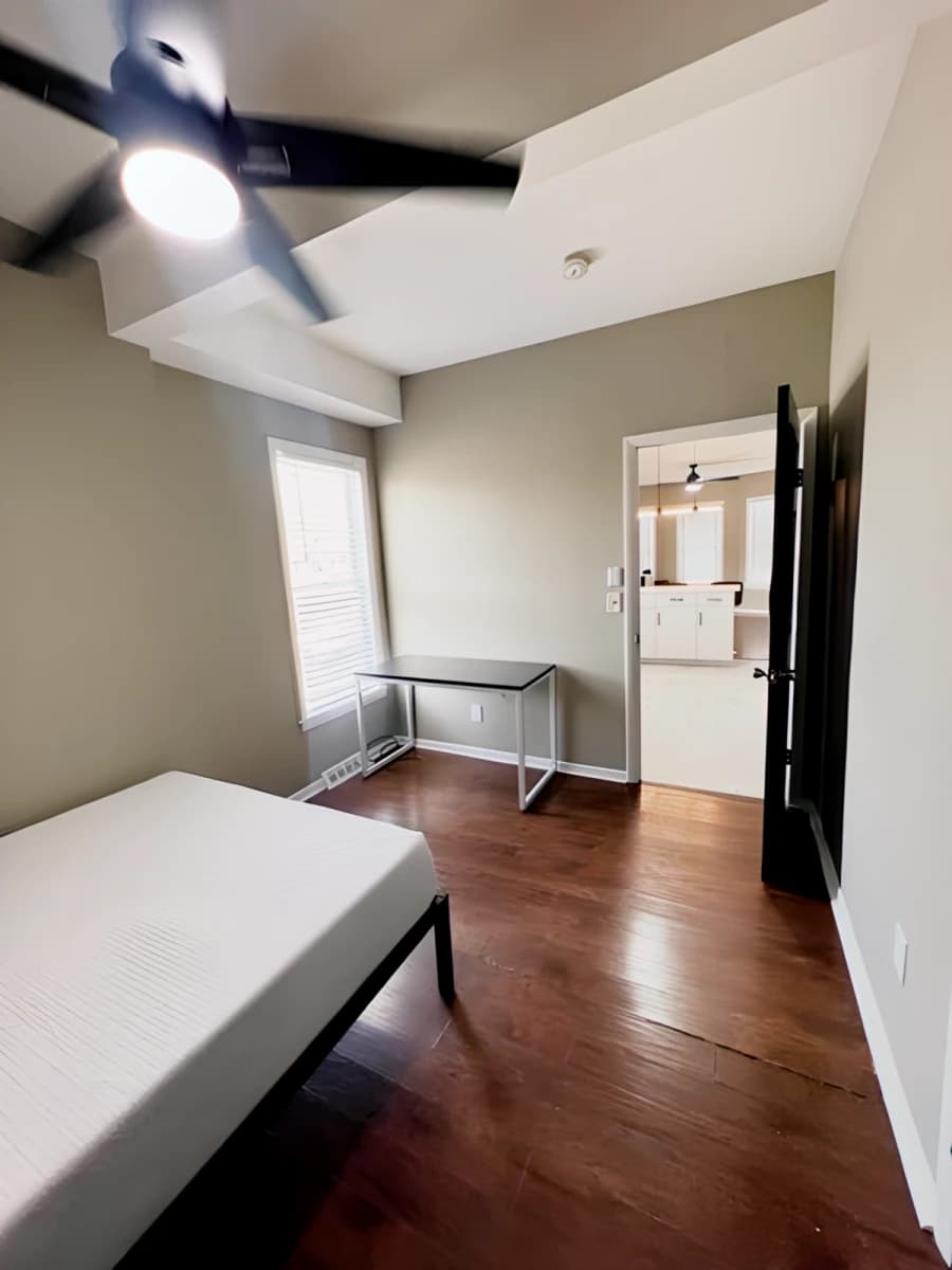 204 Columbus Ave Apt 1 image