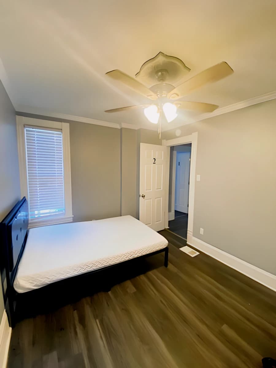 220 Bassett St image