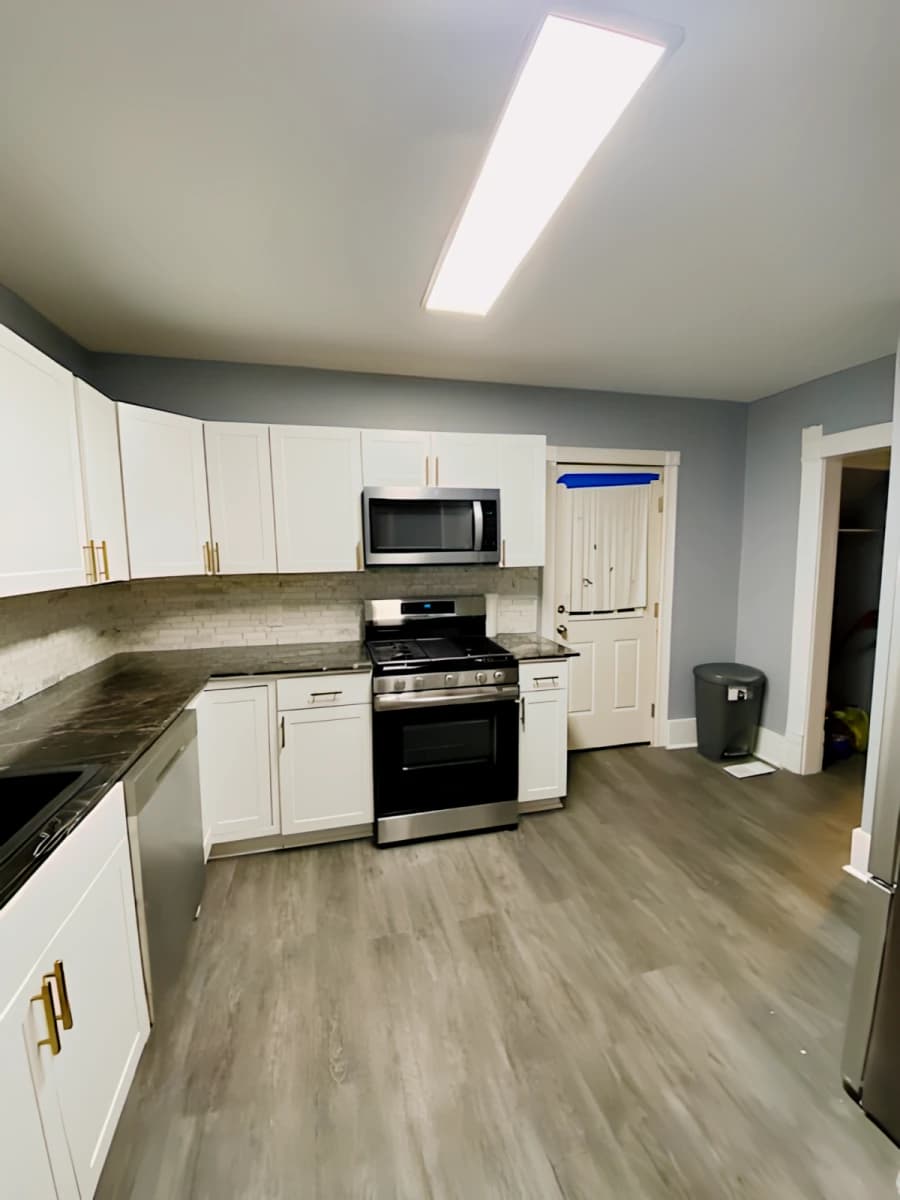 4 Bed 2 Bath