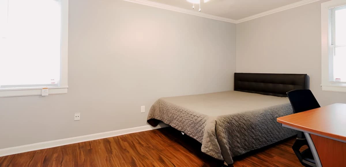 4 Bed 2 Bath