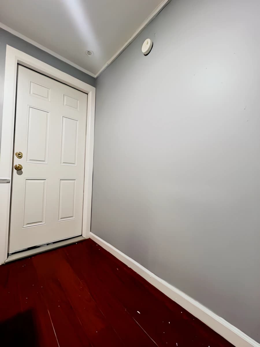 312 Westcott St image 2