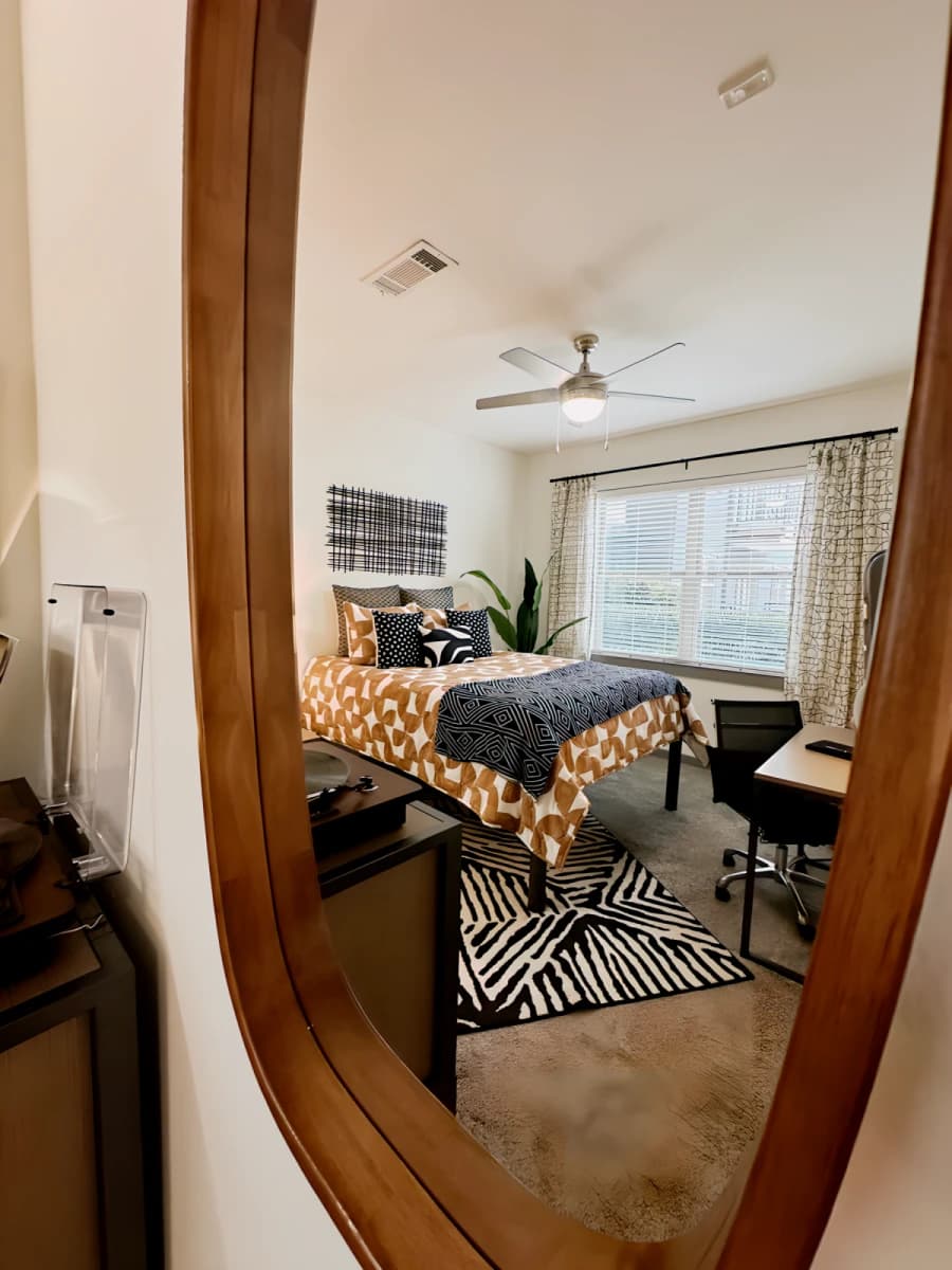 848 Mitchell Apartment image