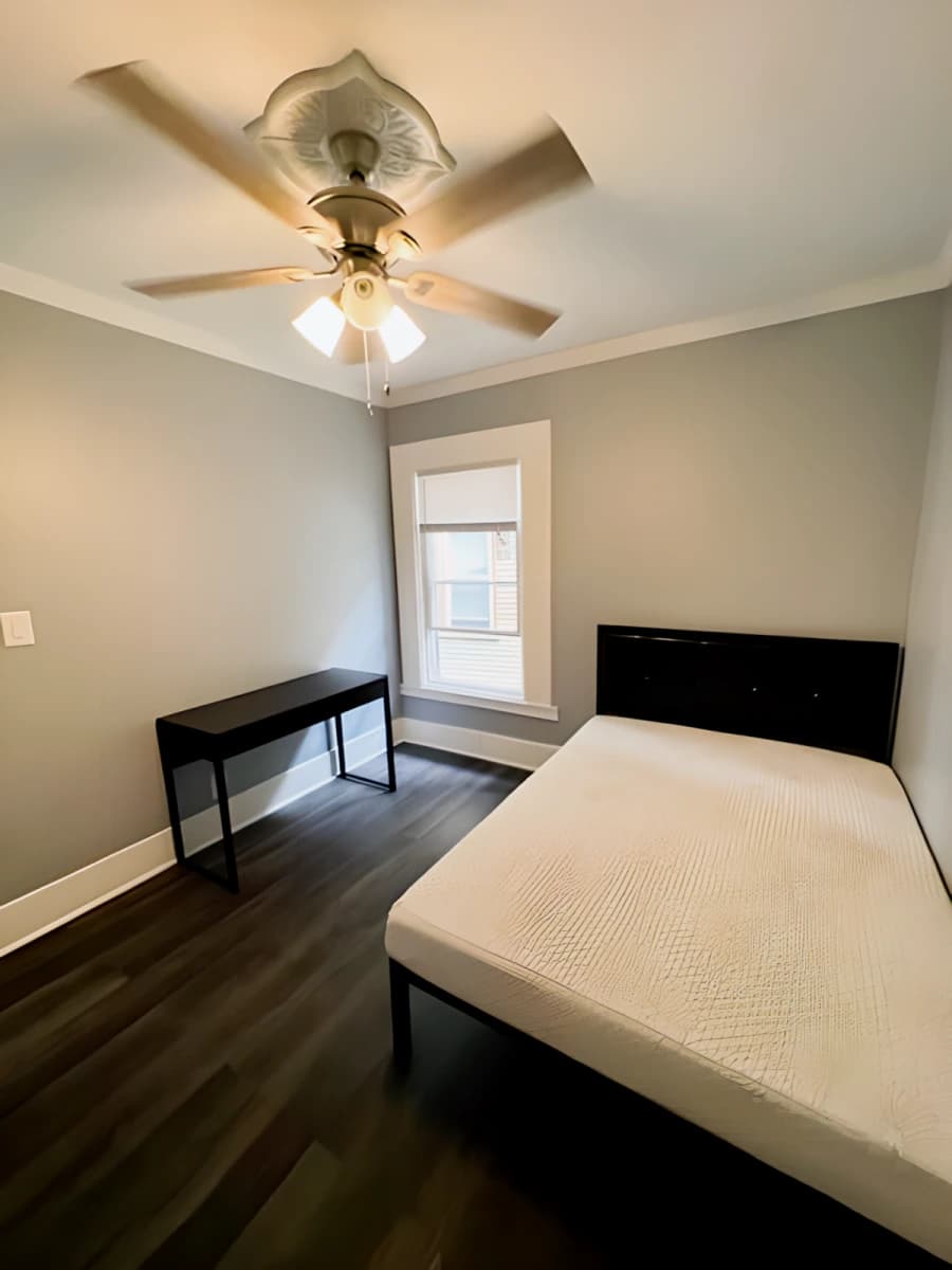 433 Columbus Ave image