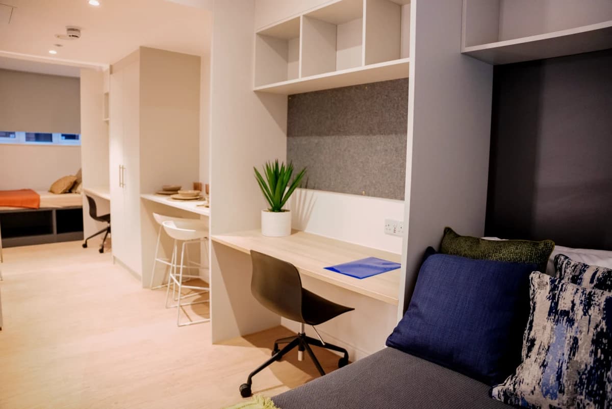 Lit Paddington Citi View image