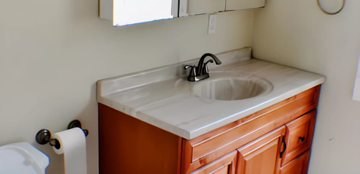 4 Bed 1 Bath St Apartment 1