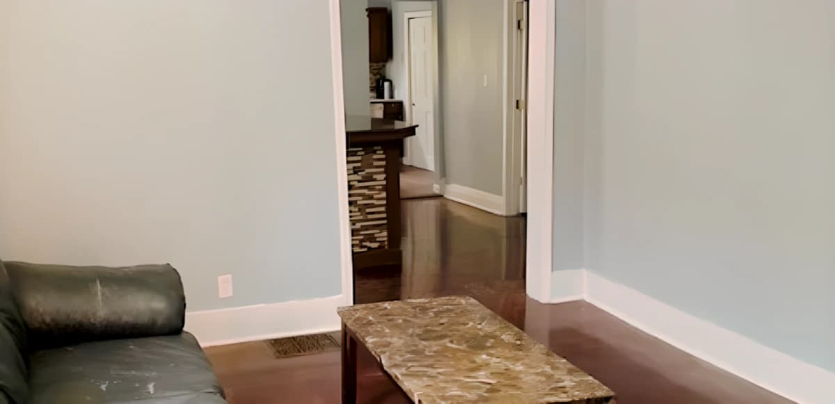 3 Bed 1.5 Bath Apartment 1