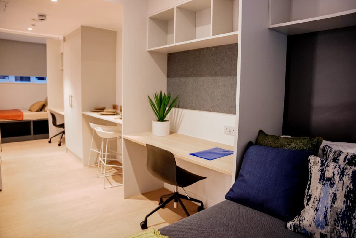 Lit Paddington Citi View image